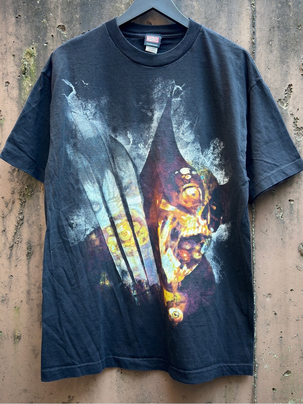 Marvel black wolverine zombie tee Size L mad engine vintage